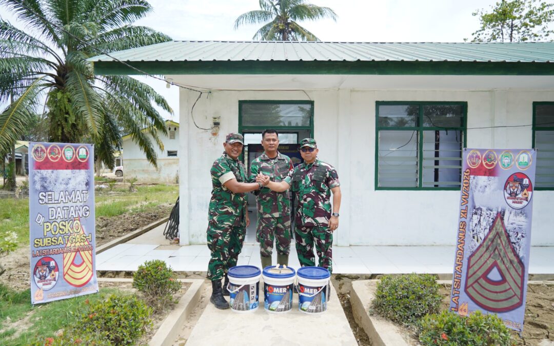 KAPRODI ADMINISTRASI PERTAHANAN MENINJAU GIAT LATSITARDANUS XLVI DI KAB. ACEH TAMIANG